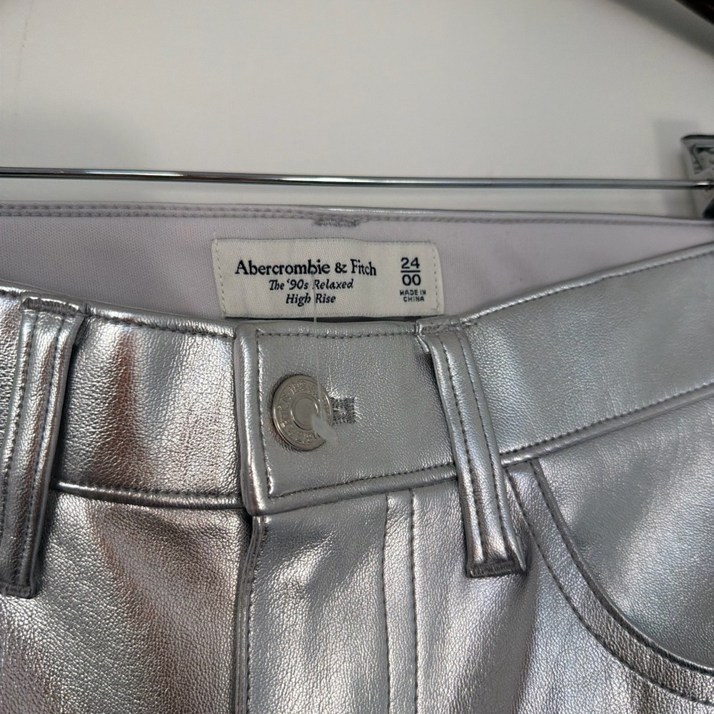 Abercrombie & Fitch Shimmering Silver High-Rise Pants-metalic silver - Picture 5 of 8